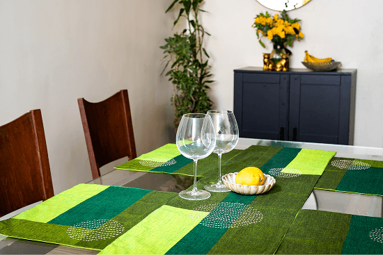 Luna Max - Table Runner - Green Mint