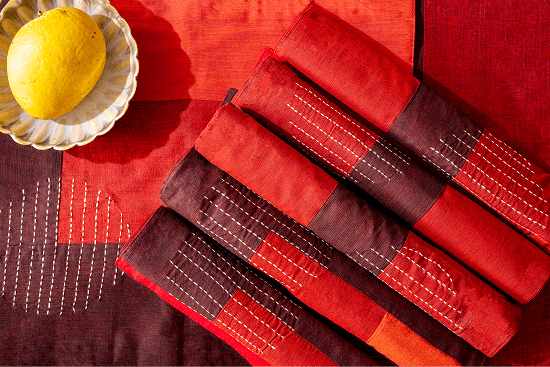 Luna Max - Table Runner - Red Sangria